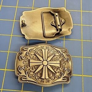 Western Silver Tone Buckle